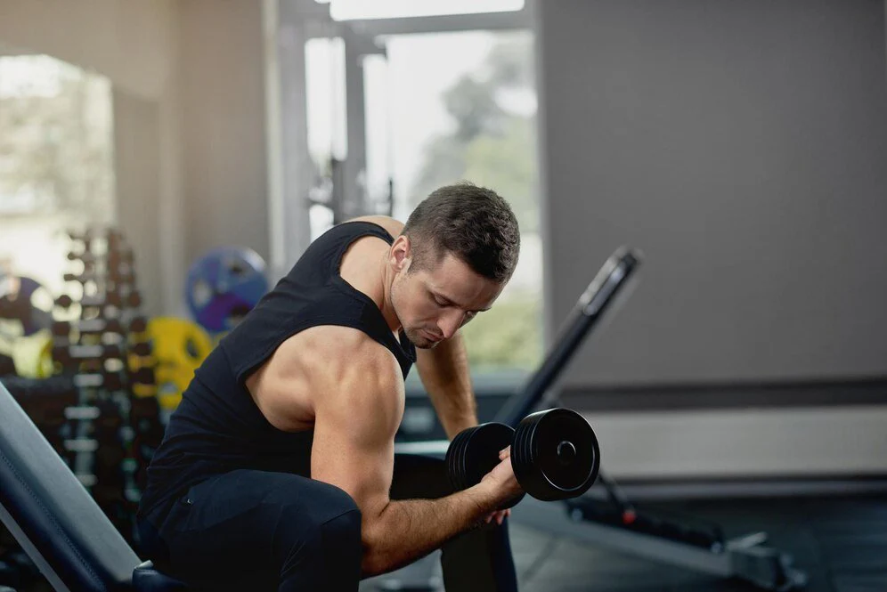 An image of front deltoid exercises.